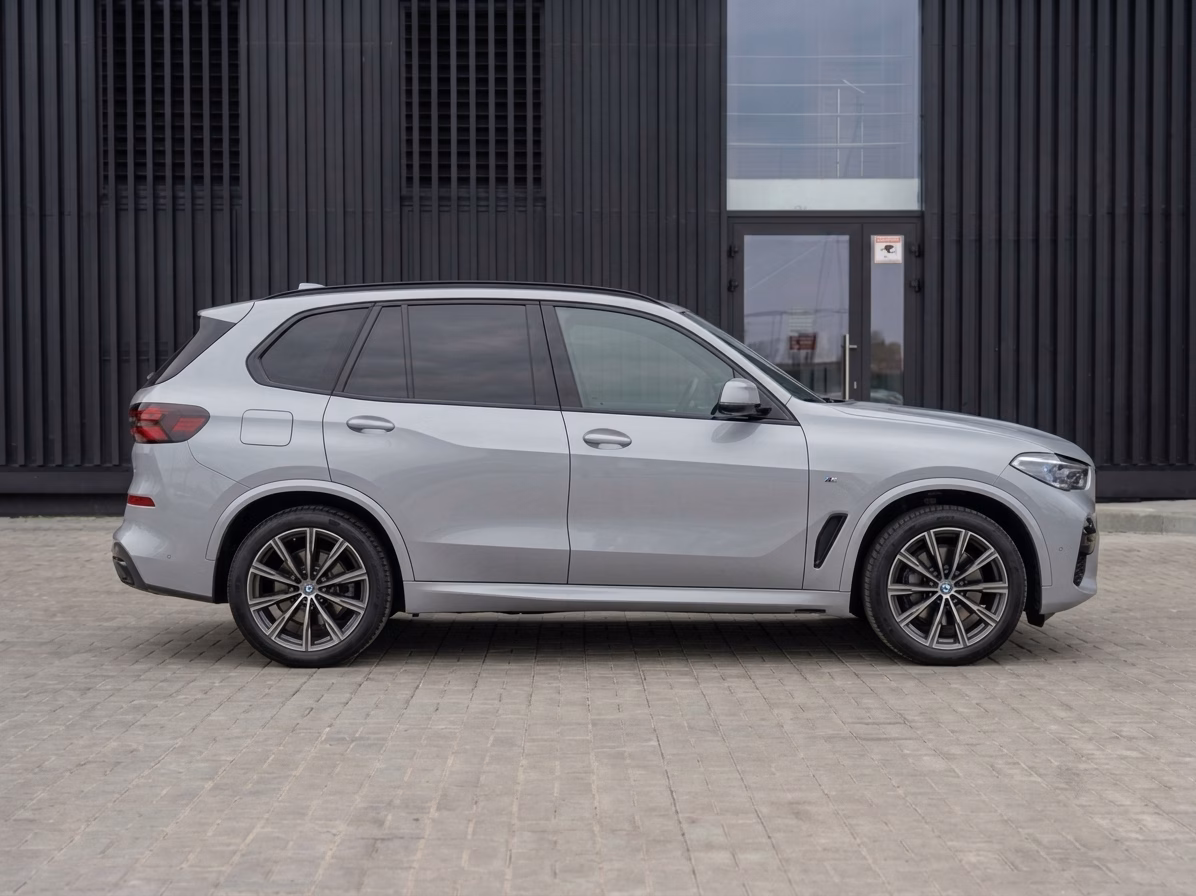 BMW X5 xDrive 2023 — фото 4