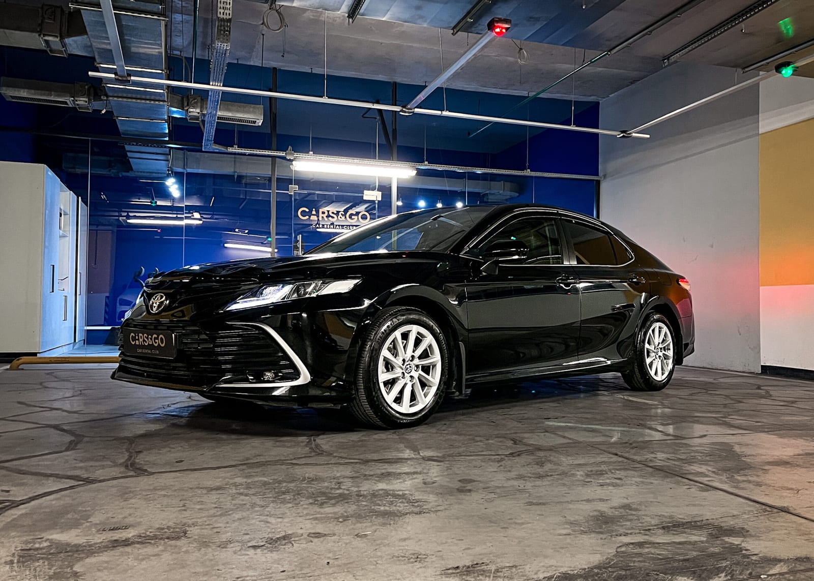Toyota Camry 2021 — аренда от 40000 Br/сутки