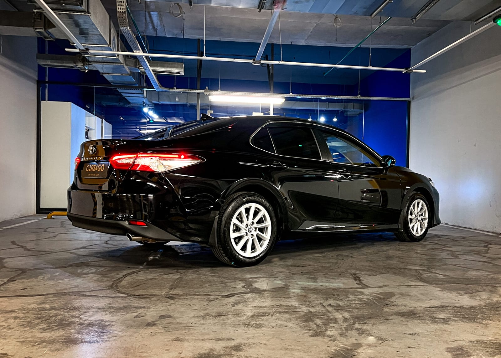 Toyota Camry 2021 — фото 4