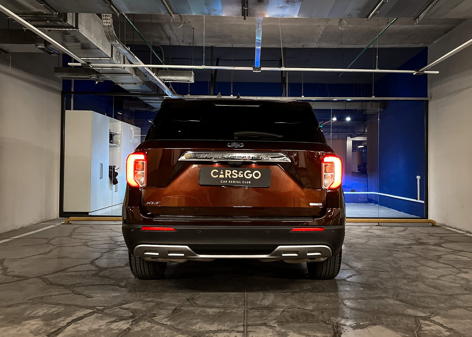Ford Explorer 2020 — фото 3