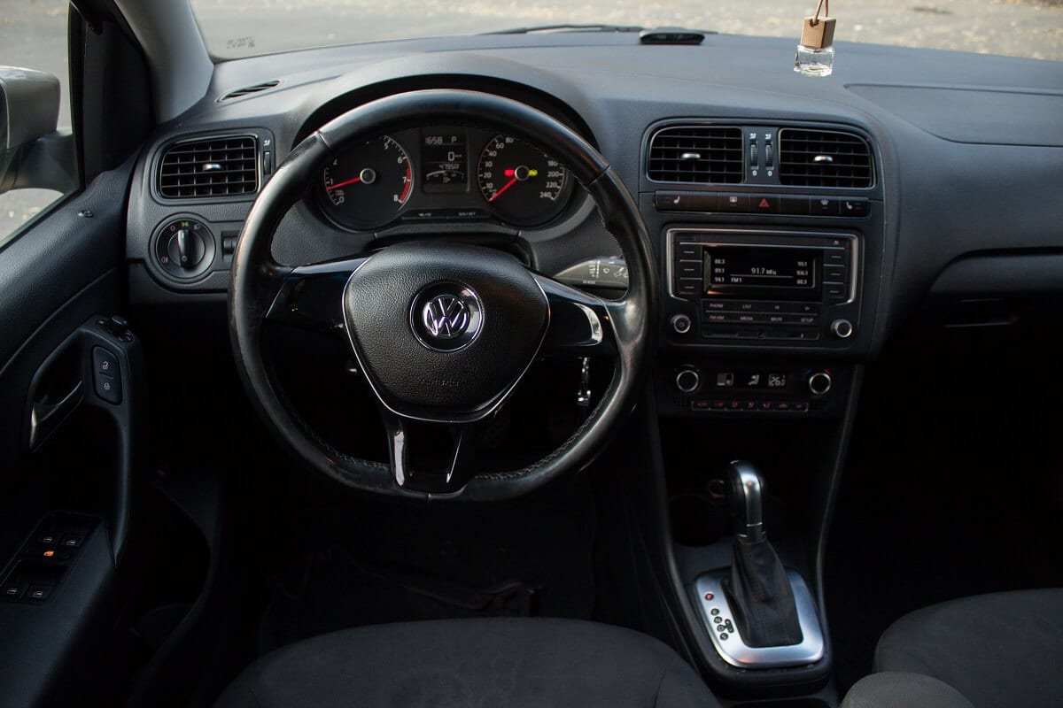 Volkswagen Polo 2016 — фото 4