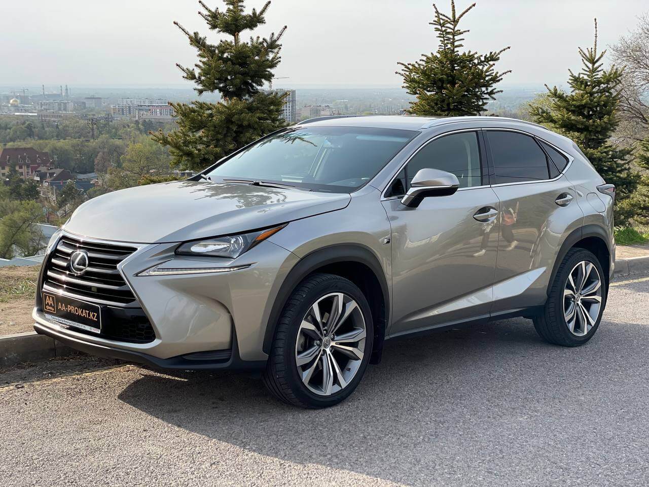 Lexus NX200T F-Sport — аренда от 45000 Br/сутки