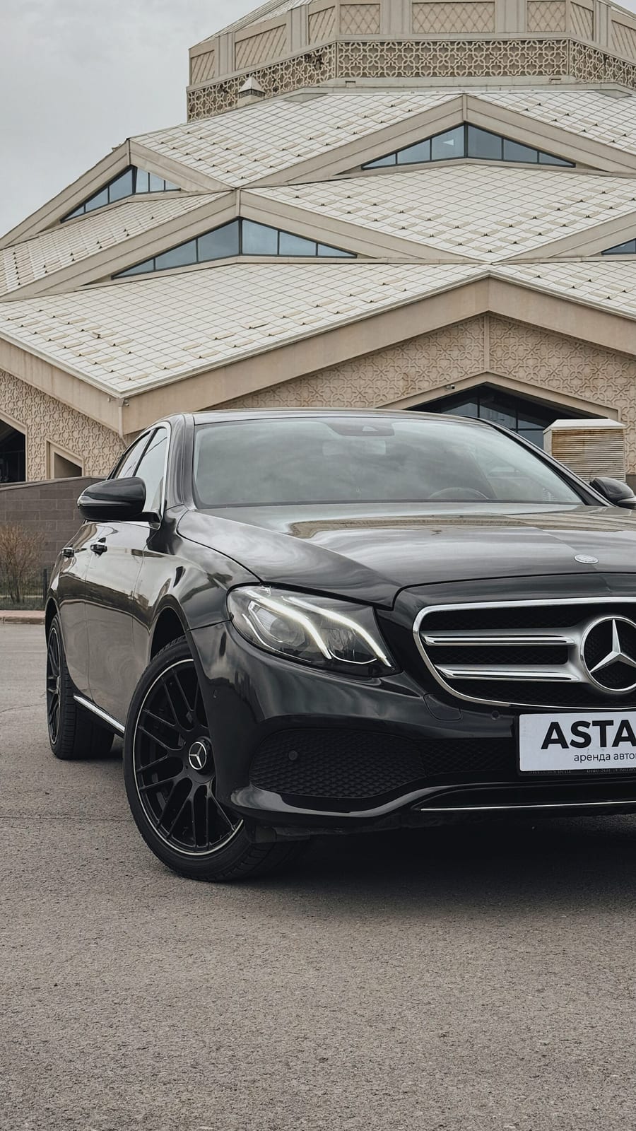 Mercedes-Benz E200 2020 — аренда от 80000 ₸/сутки