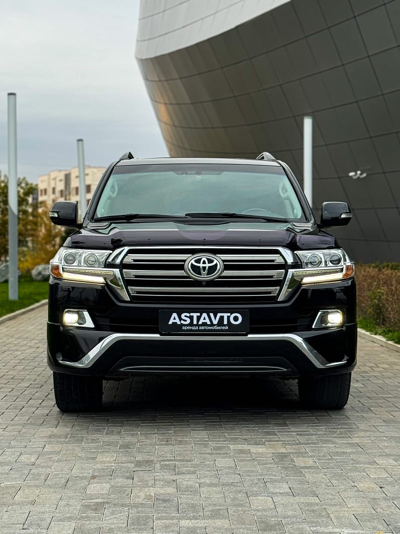 Toyota Land Cruiser 200 2016 — фото 2