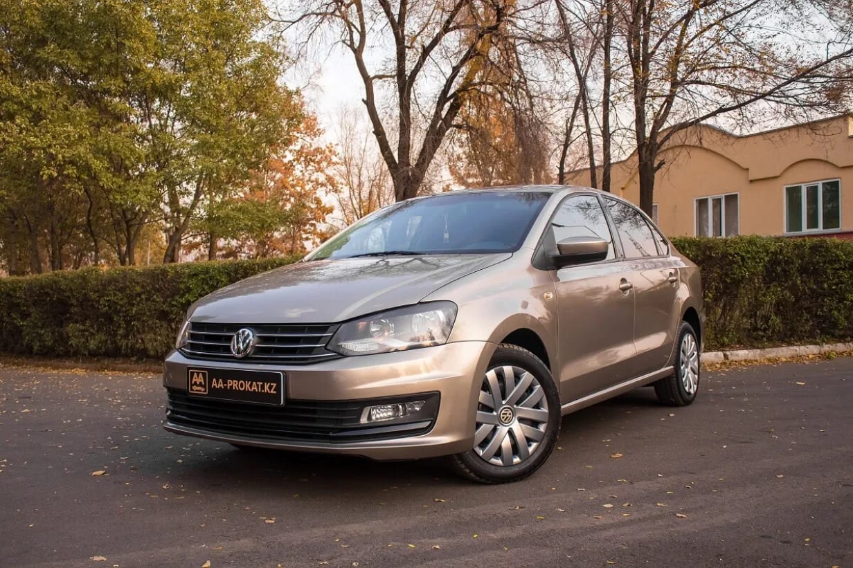 Volkswagen Polo 2016 — аренда от 14000 Br/сутки