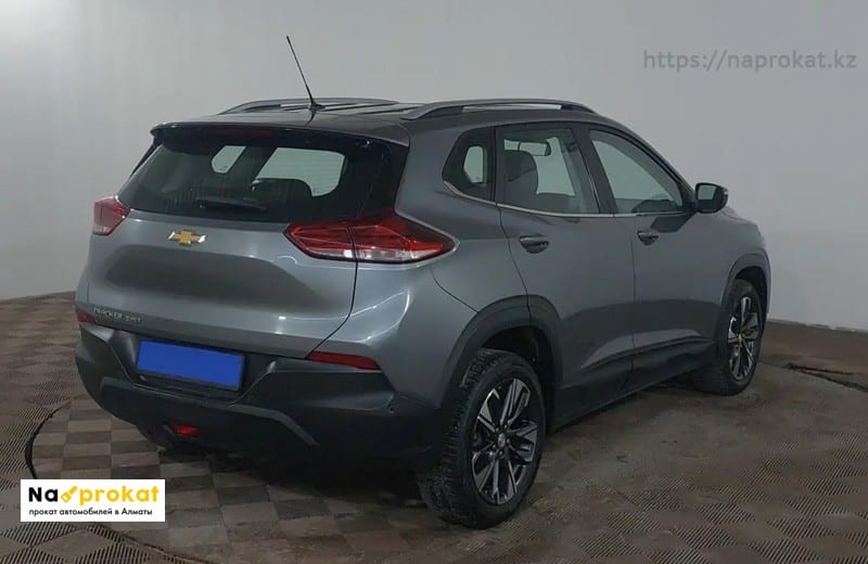 Chevrolet Tracker 2022 — фото 2