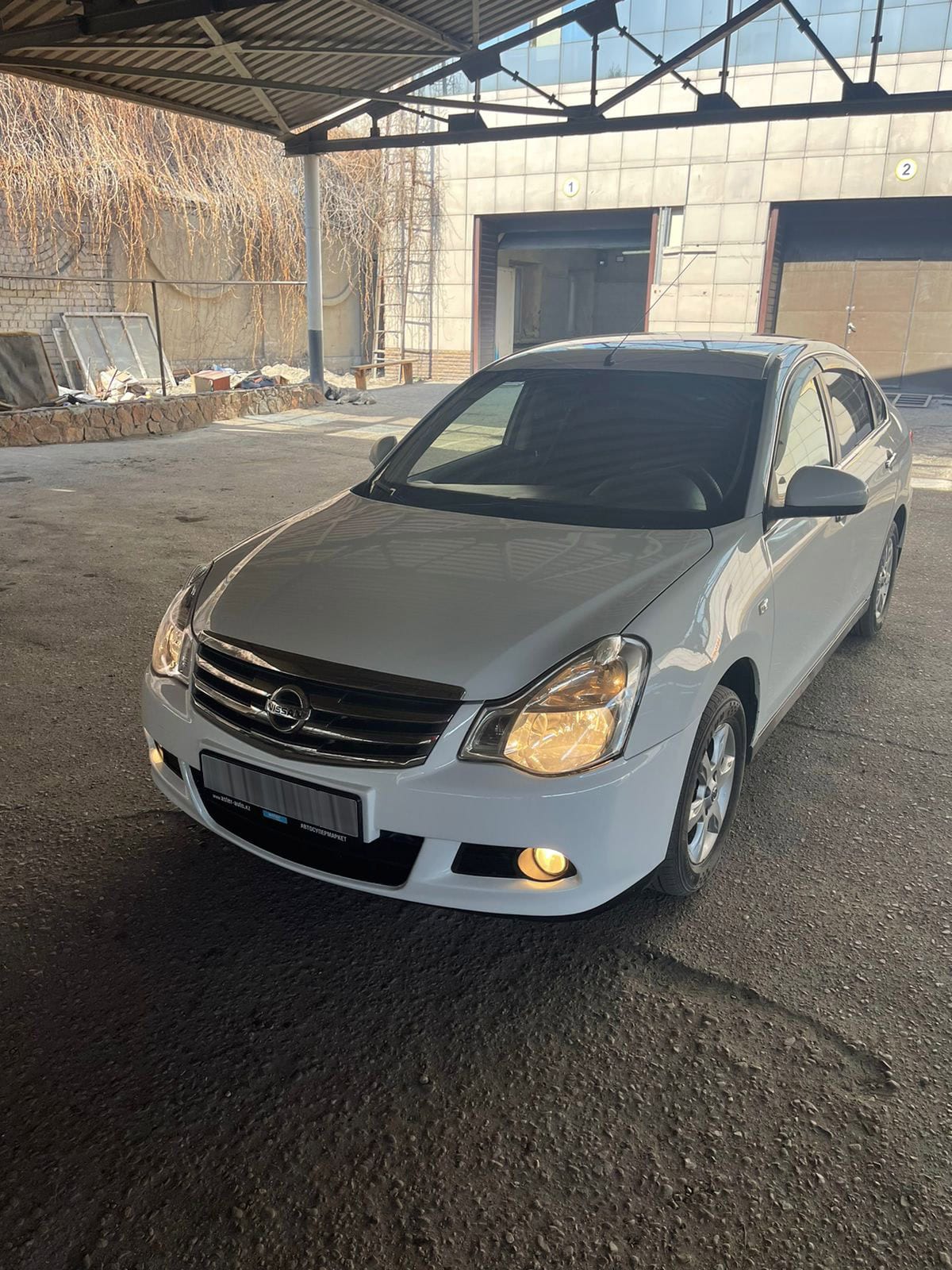 Nissan Almera 2014 — аренда от 16000 Br/сутки