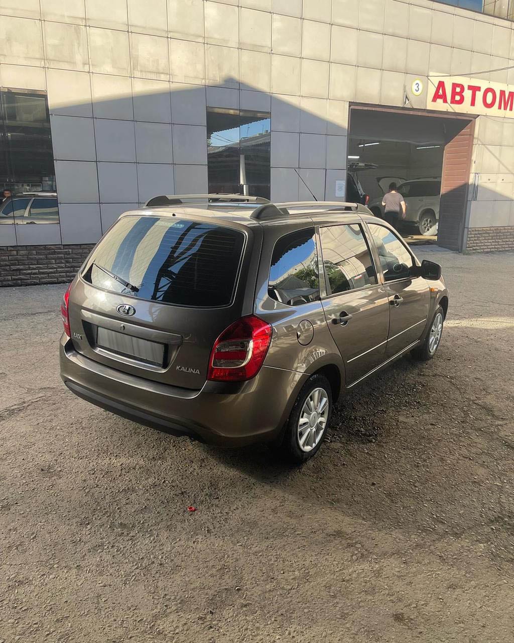 Lada Kalina 2015 — аренда от 13000 Br/сутки