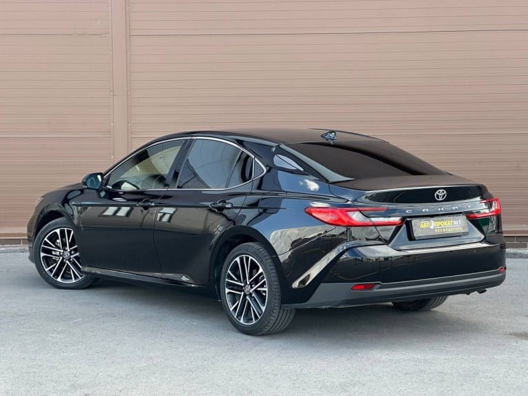 Toyota Camry 80 2024 — фото 4