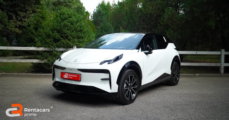 Zeekr X 2023 — аренда от 34000 Br/сутки