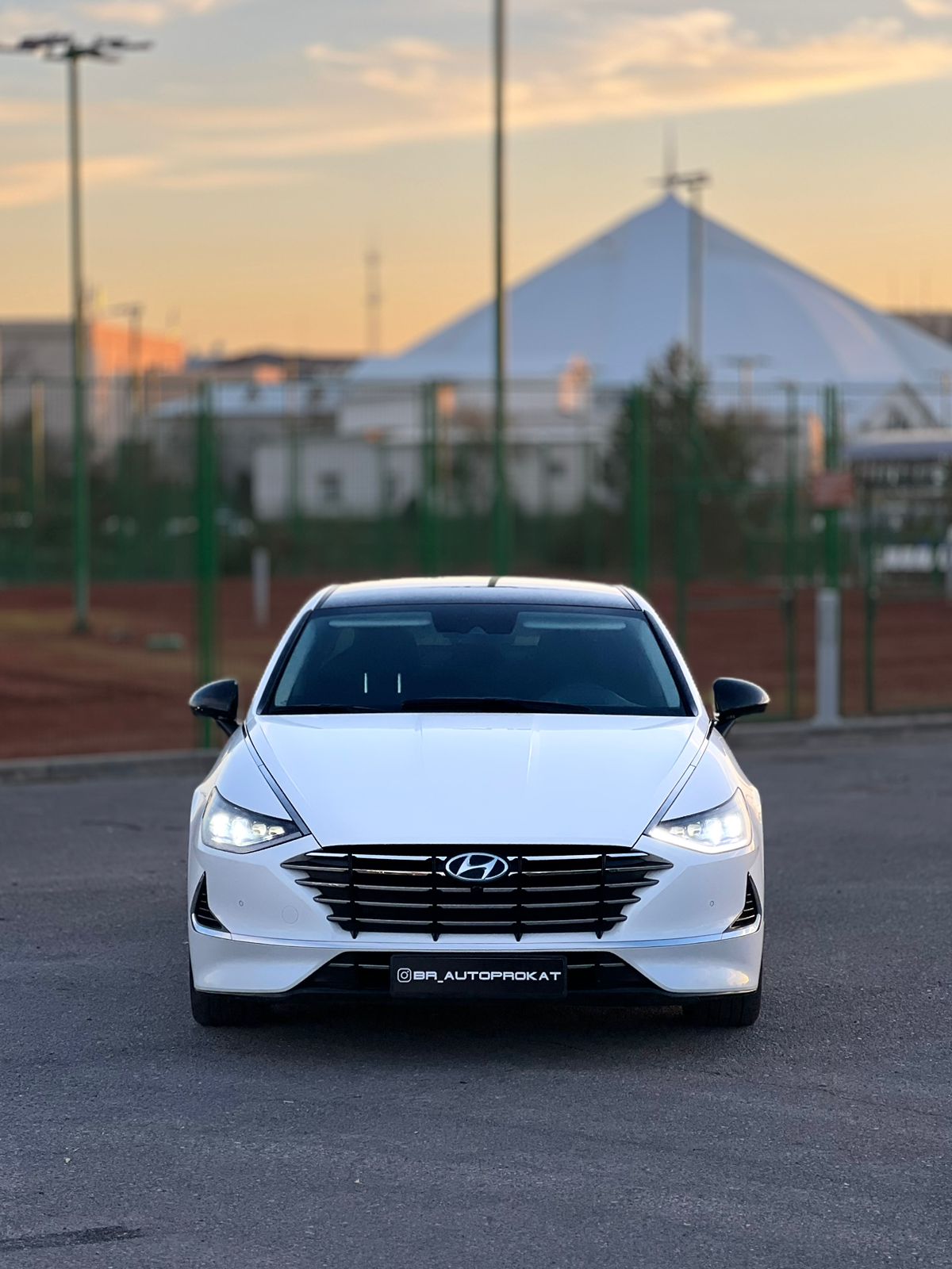 Hyundai Sonata (LF) — аренда от 45000 Br/сутки