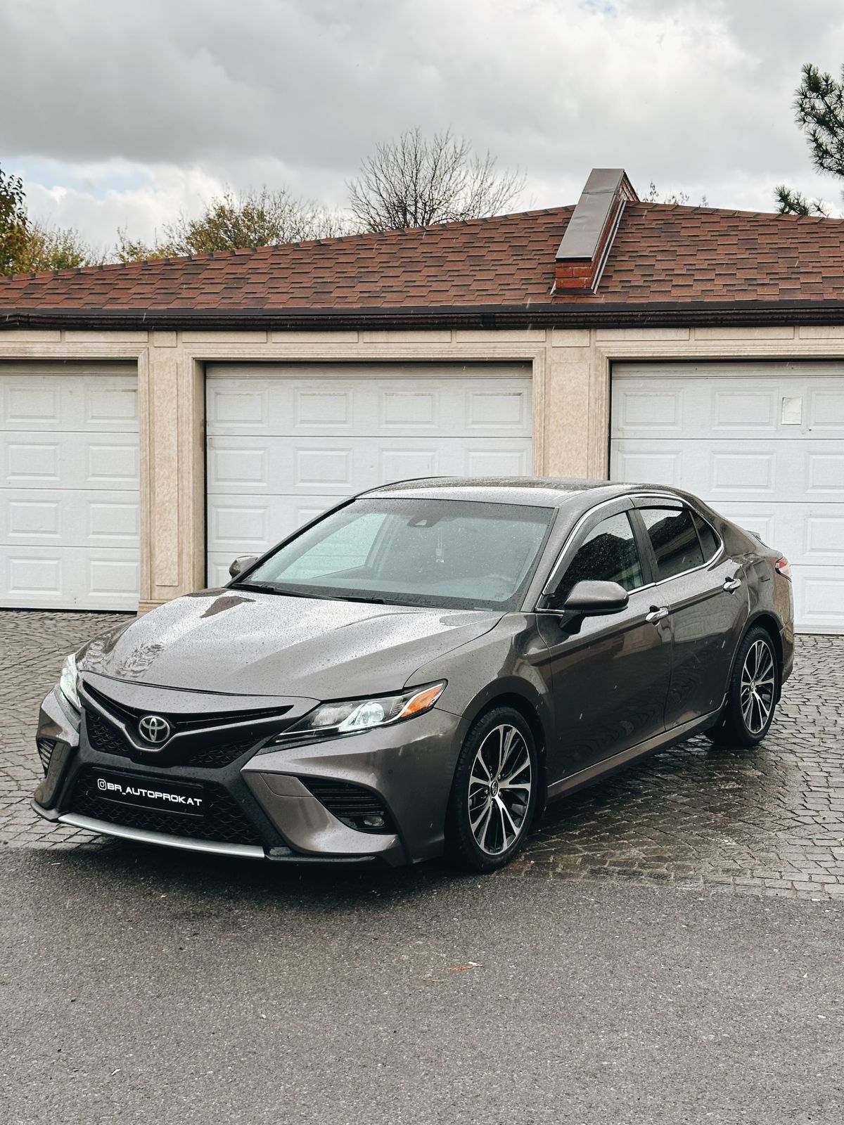 Toyota Camry 70 USA — аренда от 40000 Br/сутки