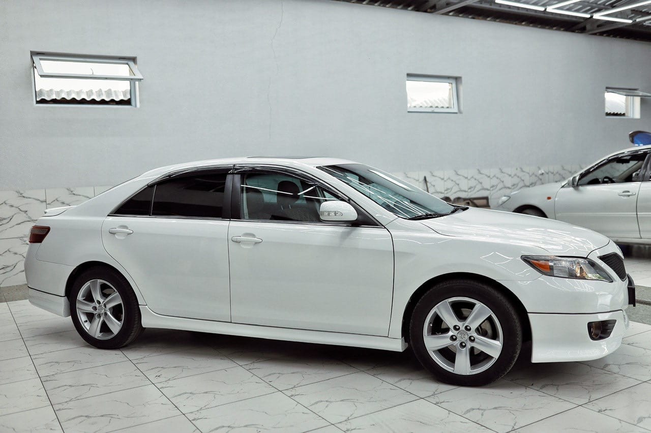 Toyota Camry 45 — фото 2