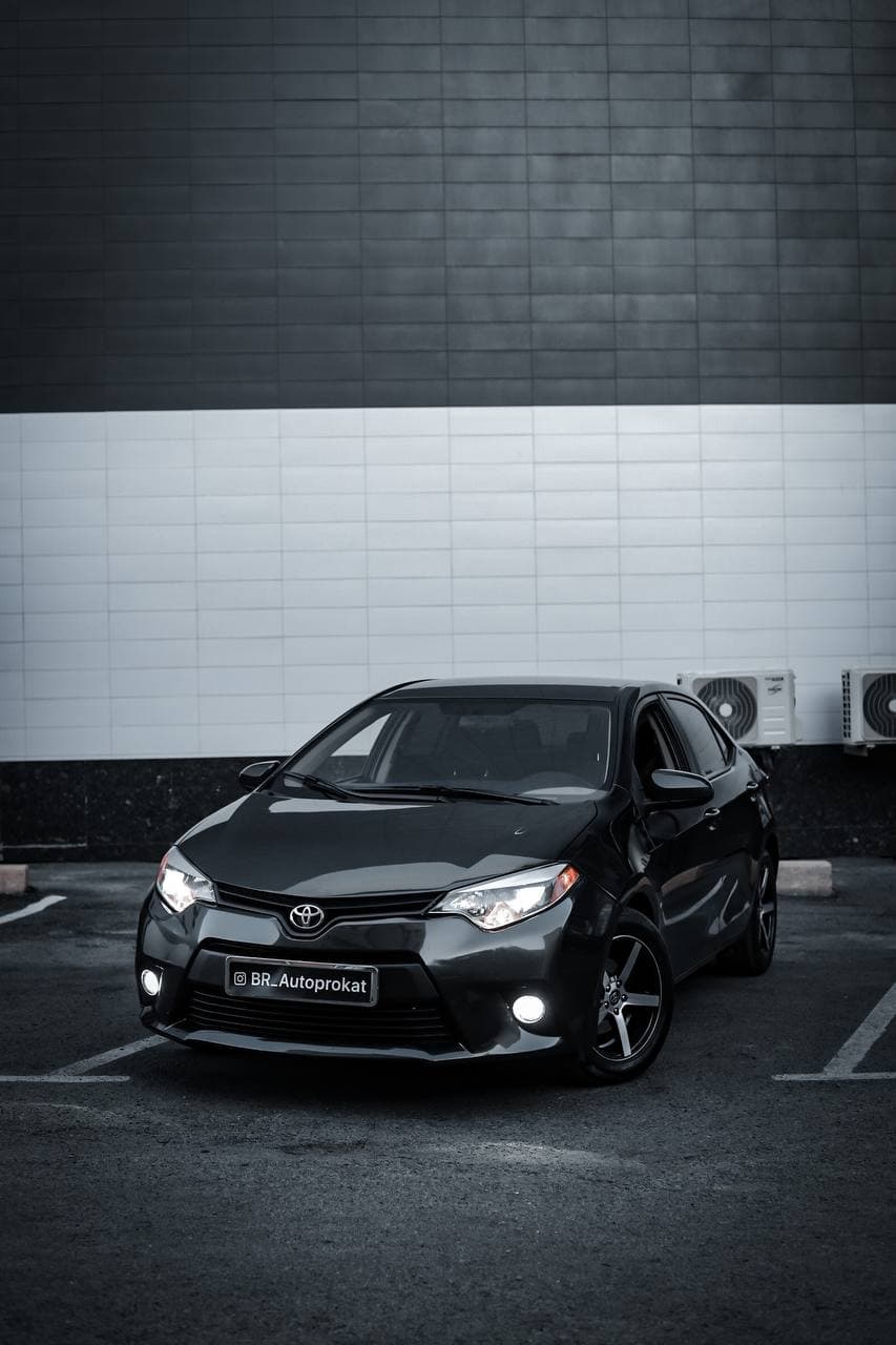 Toyota Corolla (E180) — аренда от 22000 Br/сутки