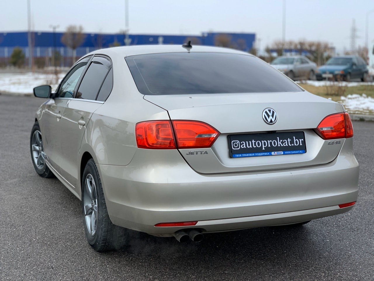 Volkswagen Jetta — фото 3