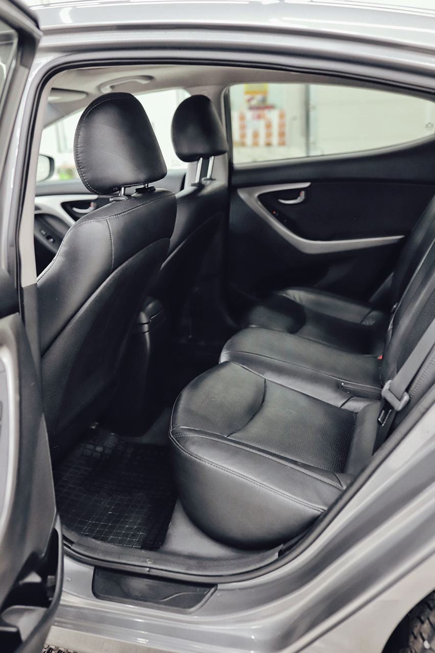 Hyundai Elantra — фото 4