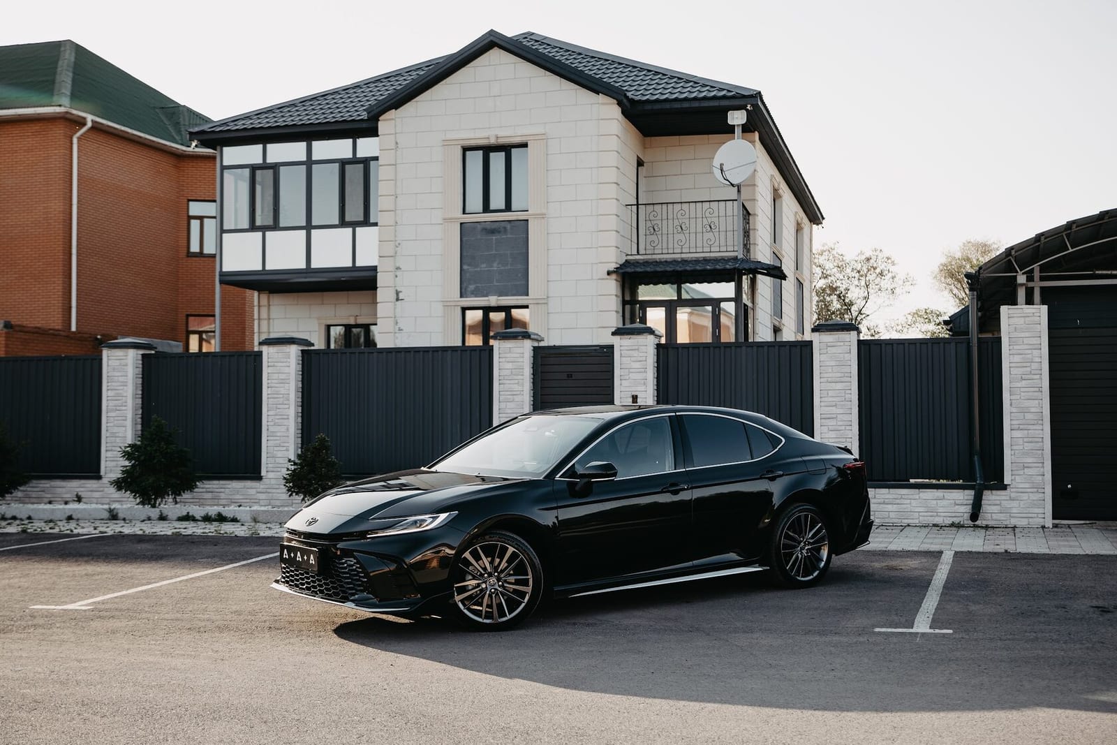 Toyota Camry 80 2025 — аренда от 43500 Br/сутки
