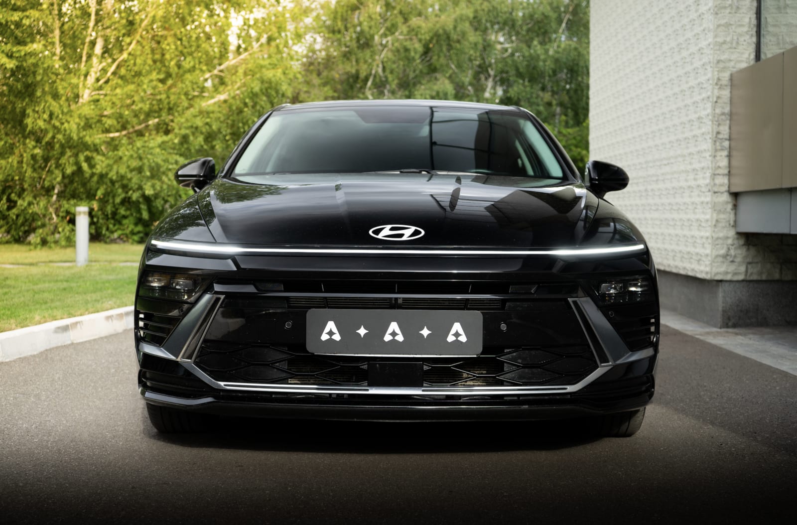 Hyundai Sonata 2023 — фото 3