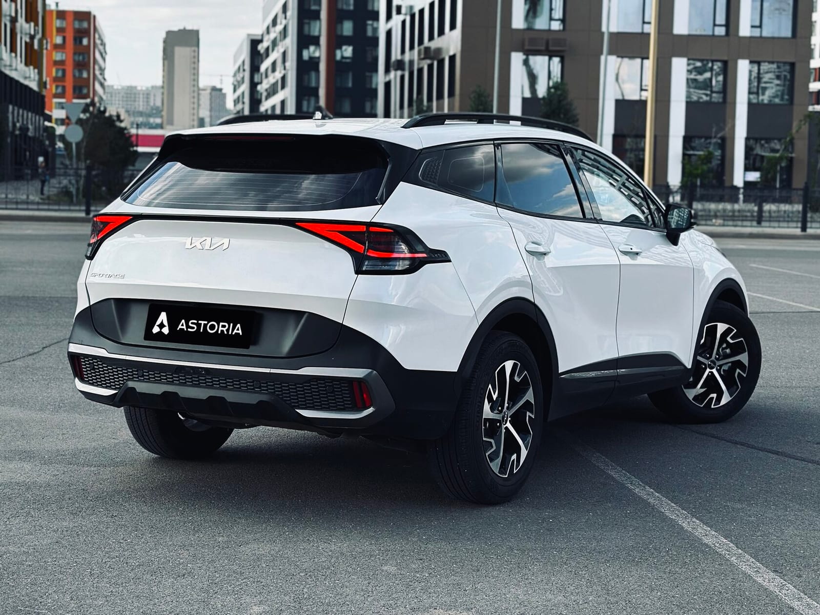 Kia Sportage Luxe 2023 — фото 3