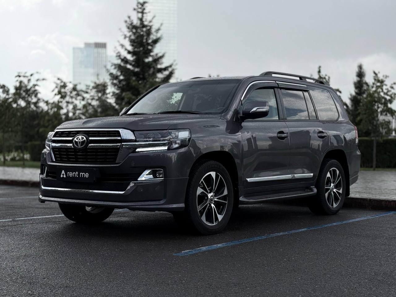 Toyota LC 200 2013 — аренда от 50000 Br/сутки