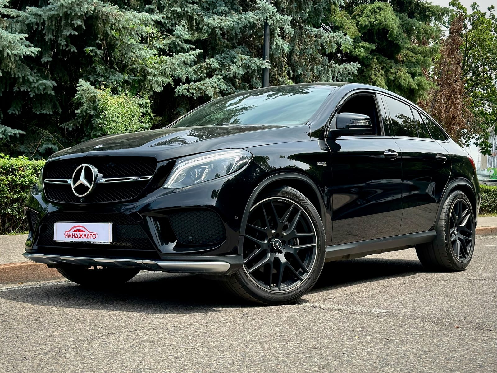 Mercedes-Benz GLE 43 AMG 2019 — аренда от 130000 ₸/сутки