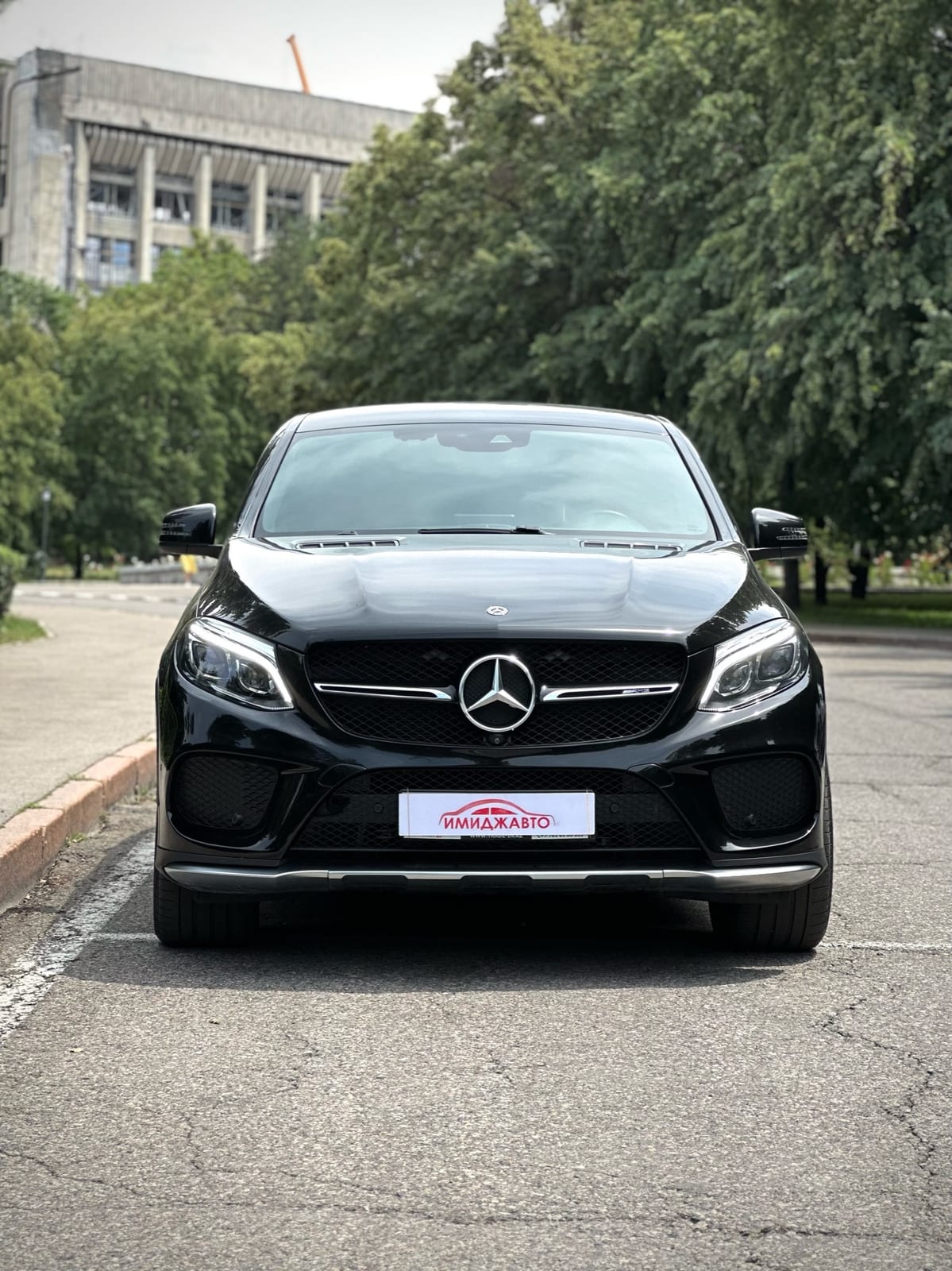 Mercedes-Benz GLE 43 AMG 2019 — фото 2