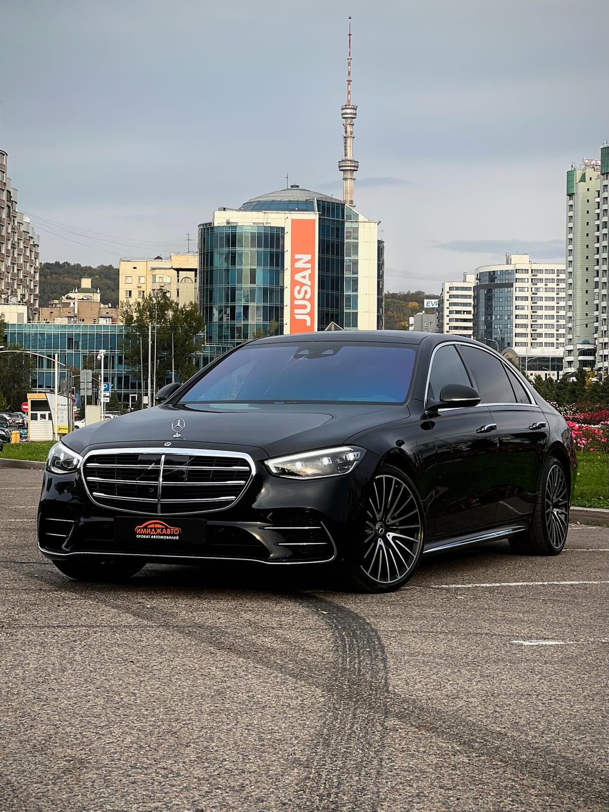 Mercedes-Benz S450 (W223) 2022 — аренда от 400000 Br/сутки