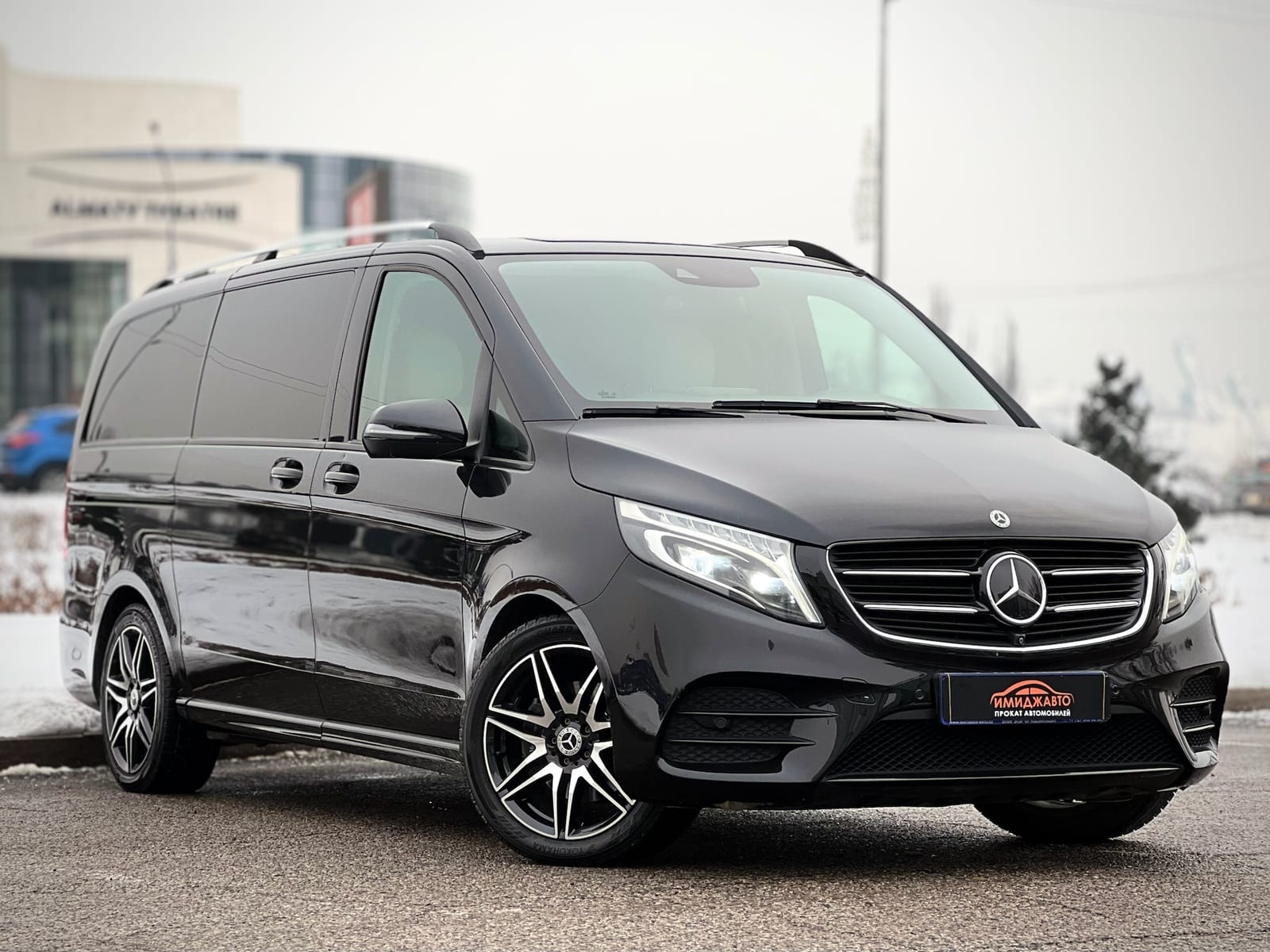 Mercedes-Benz V-Class 2019 — фото 2