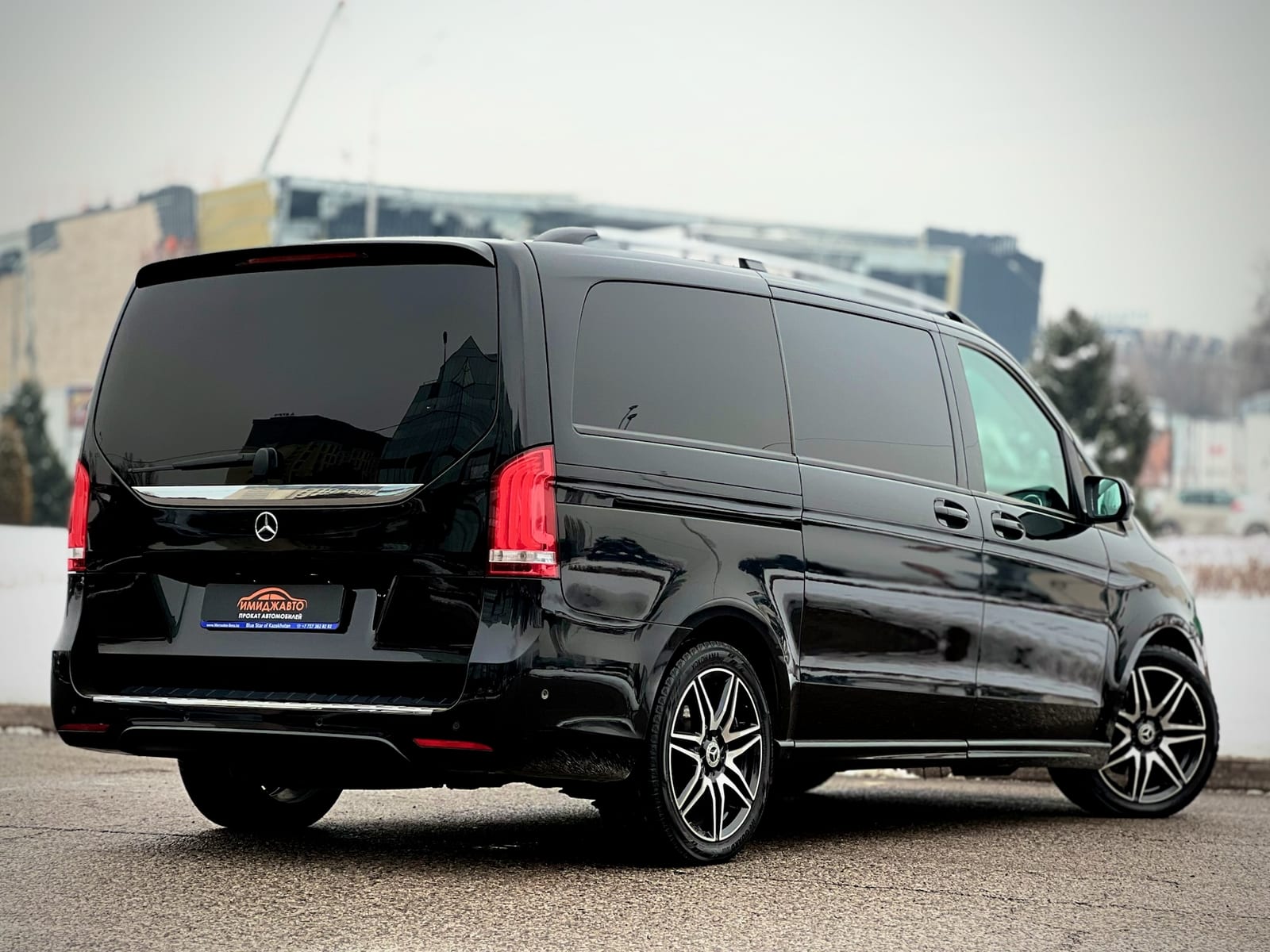 Mercedes-Benz V-Class 2019 — фото 4
