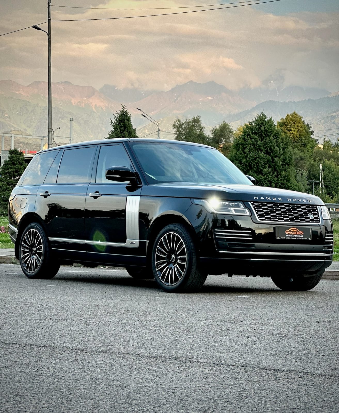 Land Rover Range Rover Autobiography 2020 — фото 2