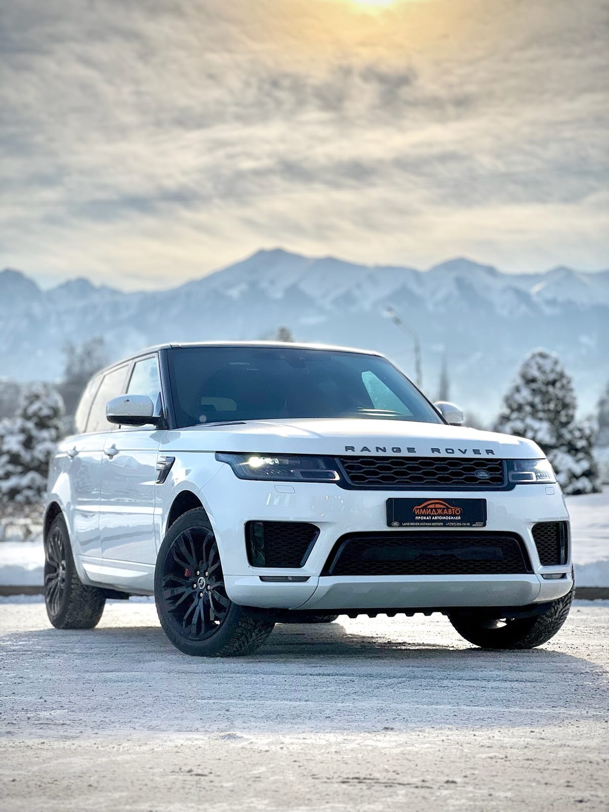 Land Rover Range Rover Sport 2022 — аренда от 250000 Br/сутки