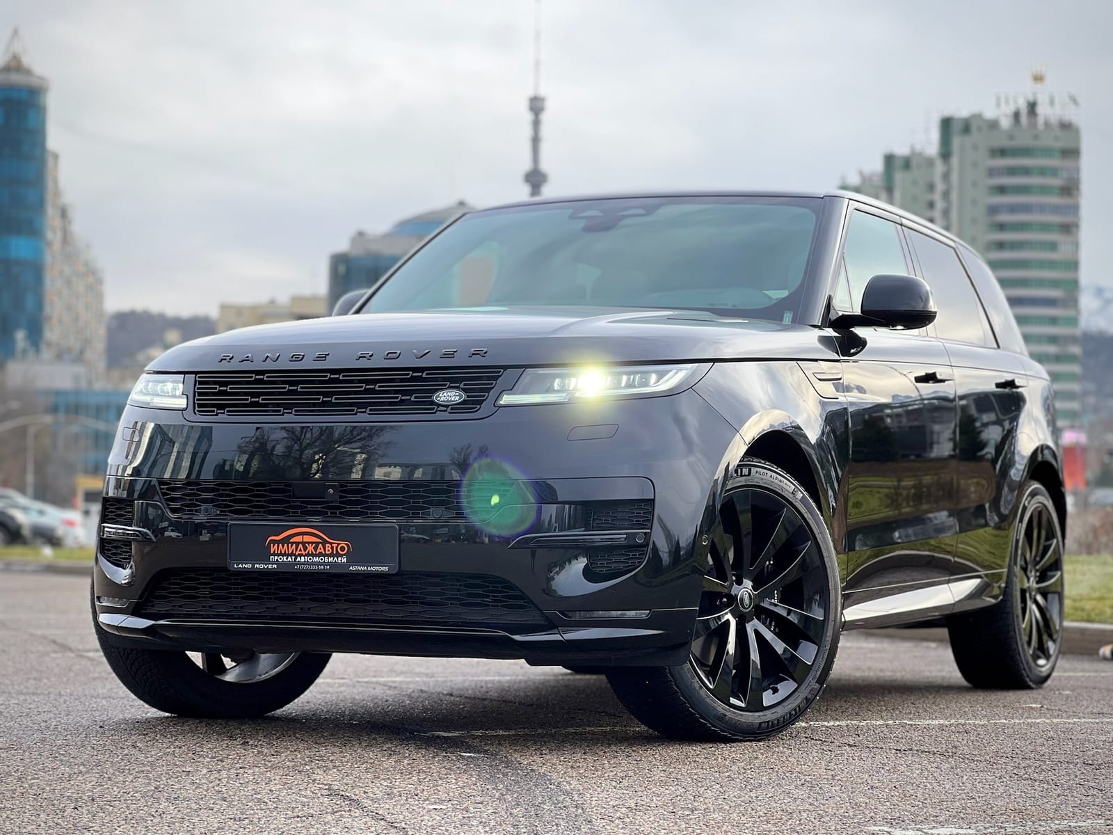 Land Rover Range Rover Sport 2023 — фото 2