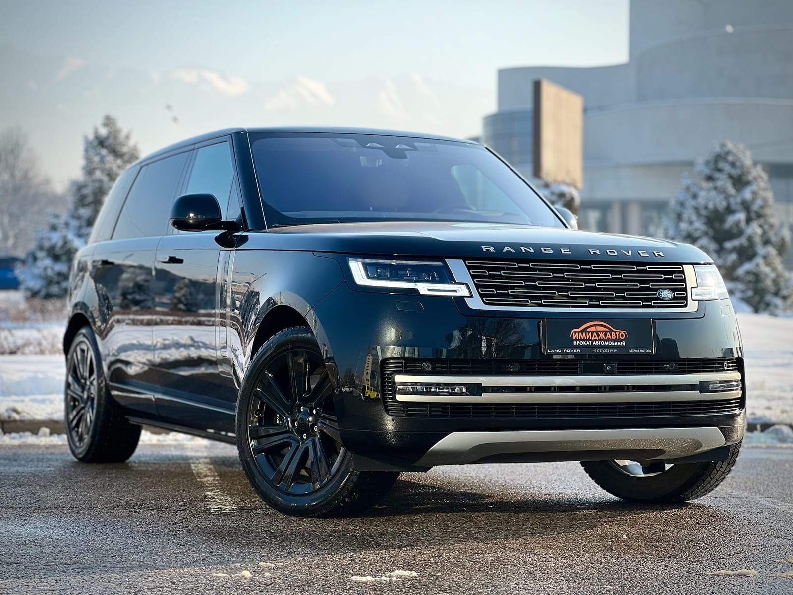Land Rover Range Rover Vogue 2024 — фото 2