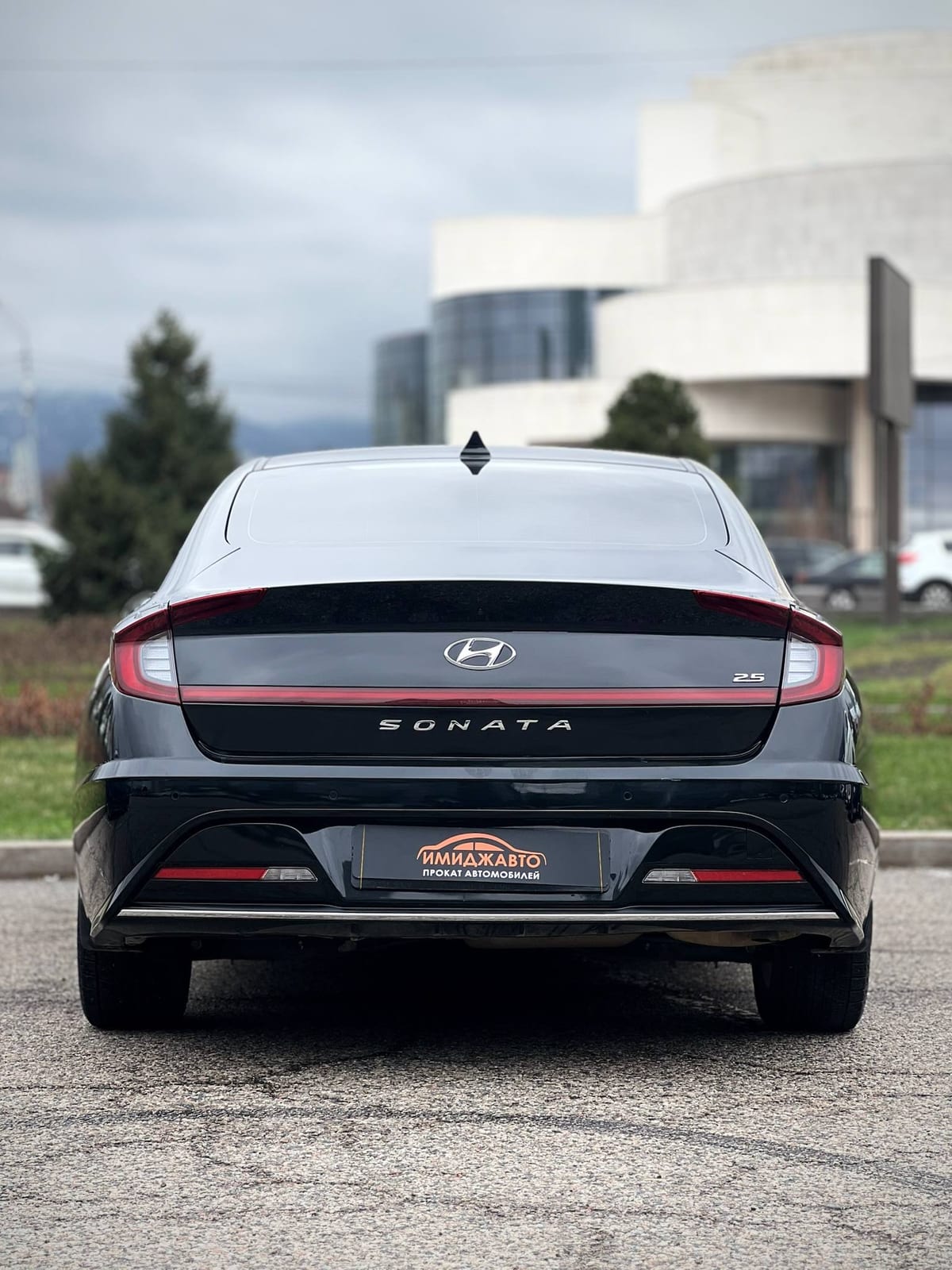 Hyundai Sonata 2022 — фото 3