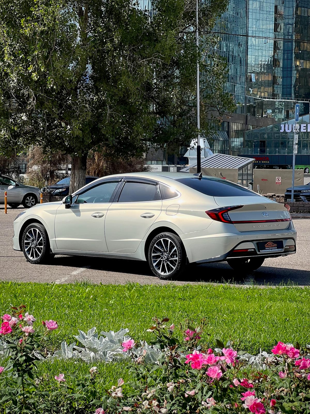 Hyundai Sonata 2022 — фото 3