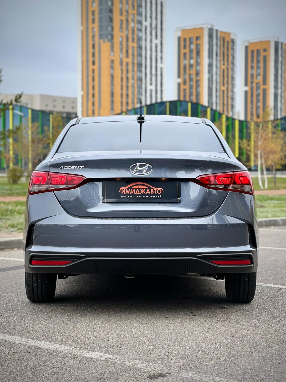 Hyundai Accent 2022 — фото 3