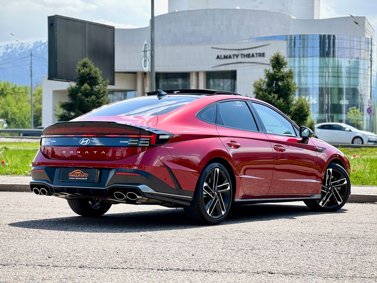 Hyundai Sonata N-Line 2024 — фото 4