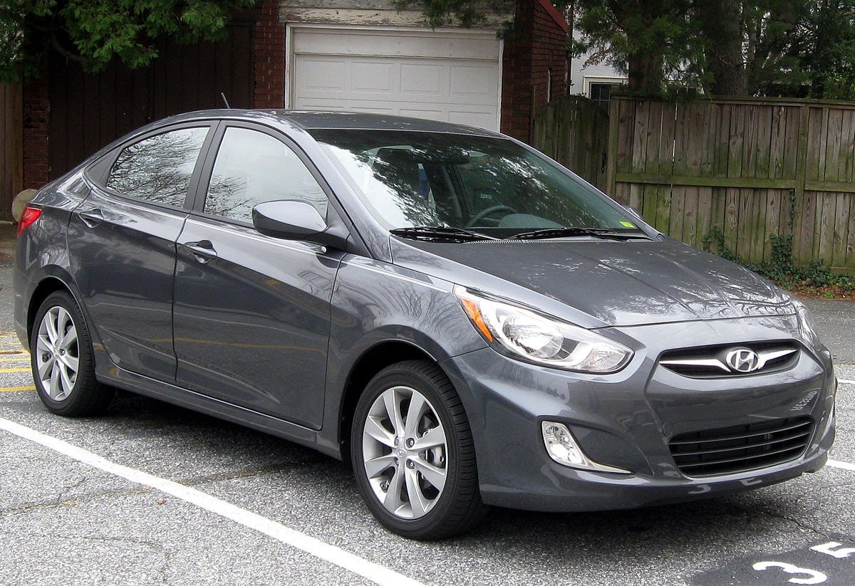 Hyundai Accent 2015 — аренда от 14000 Br/сутки