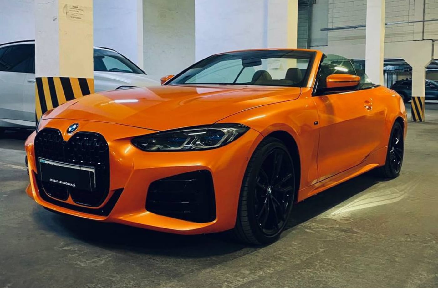 BMW 440i Cabrio 2022 — аренда от 300000 Br/сутки