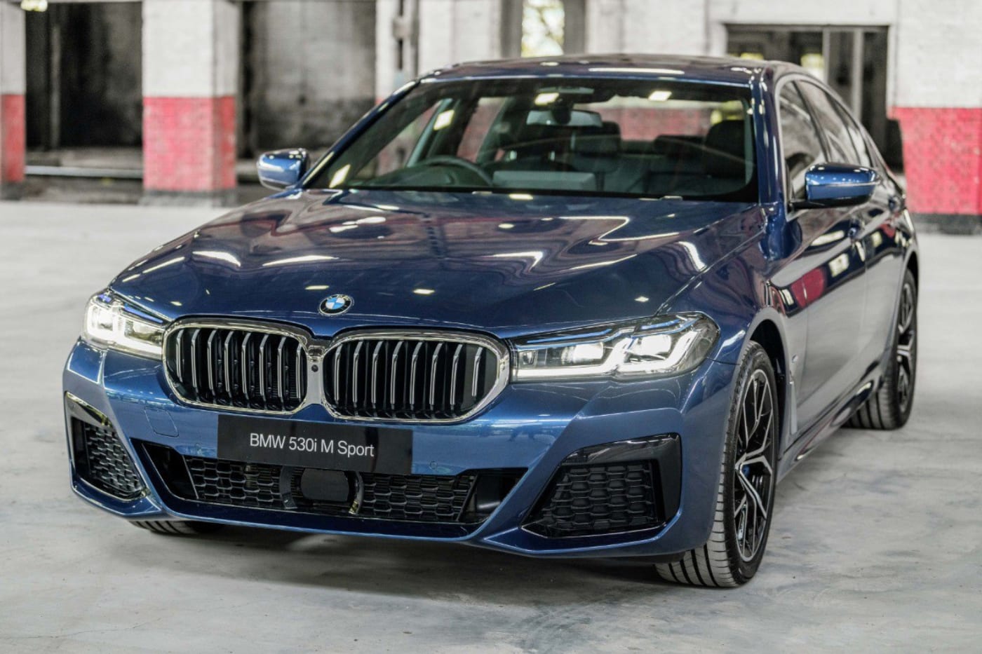 BMW 530 2022 — аренда от 150000 Br/сутки