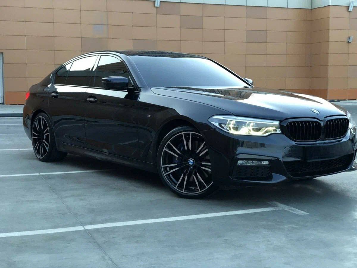 BMW 540i xDrive 2018 — аренда от 120000 Br/сутки