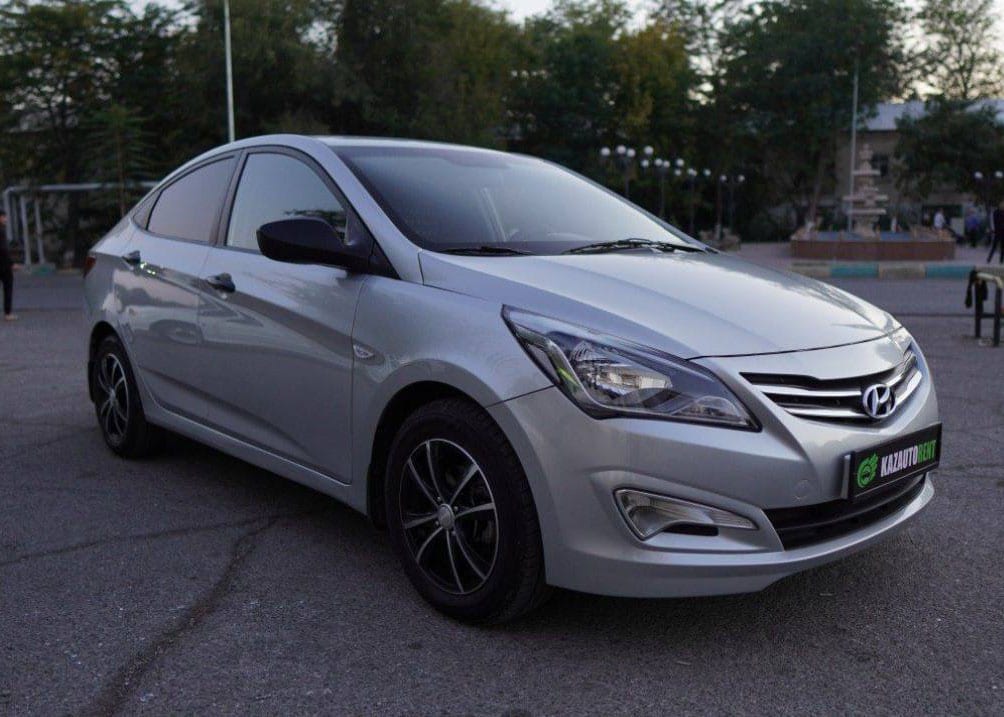 Hyundai Accent 2015 — аренда от 18000 Br/сутки