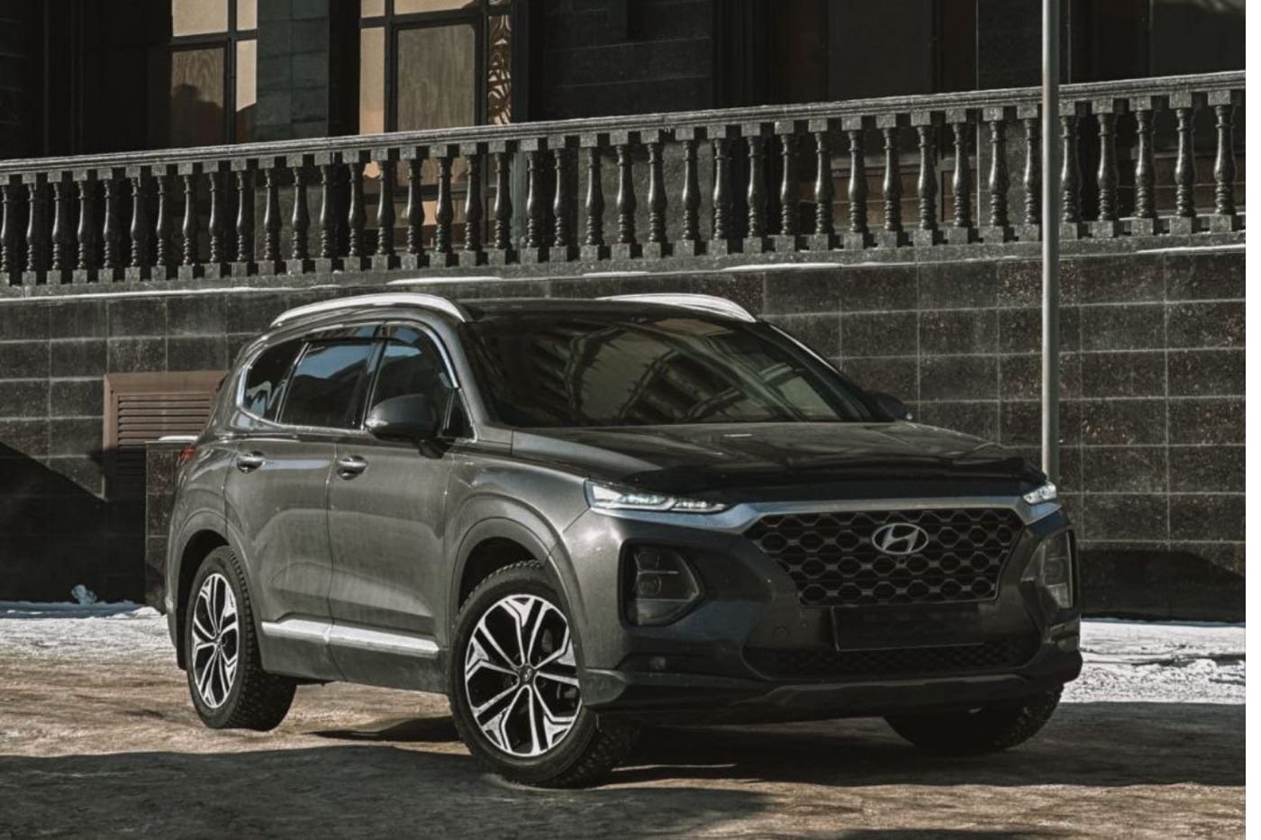 Hyundai Santa Fe 2020 — аренда от 40000 Br/сутки