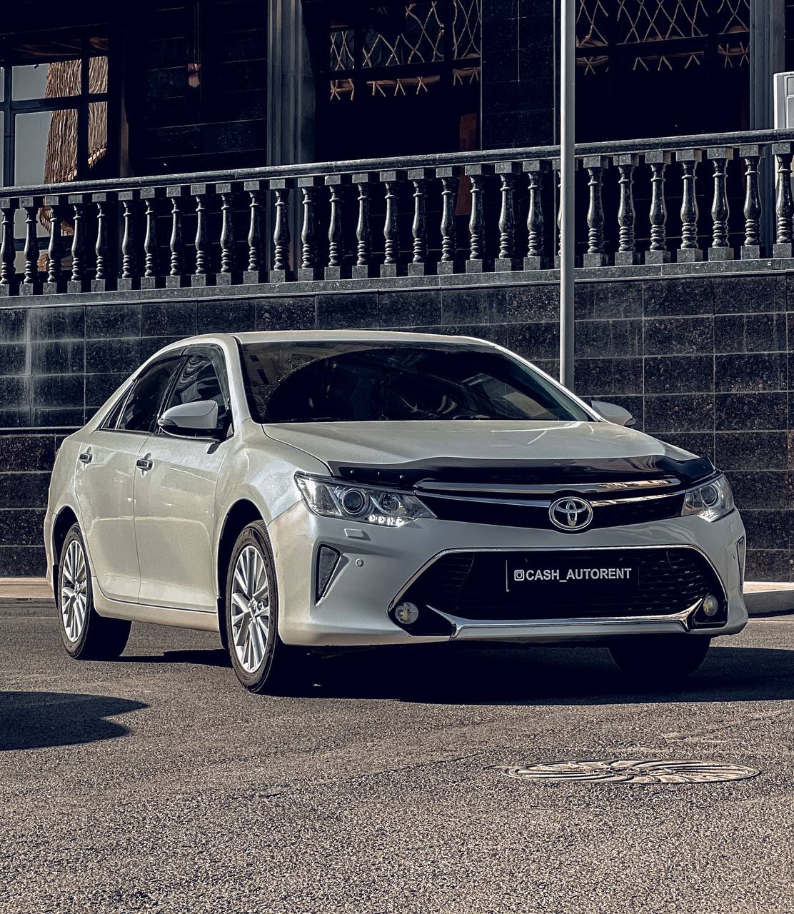 Toyota Camry 2016 — аренда от 28000 Br/сутки