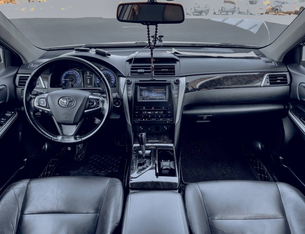 Toyota Camry 2016 — фото 3