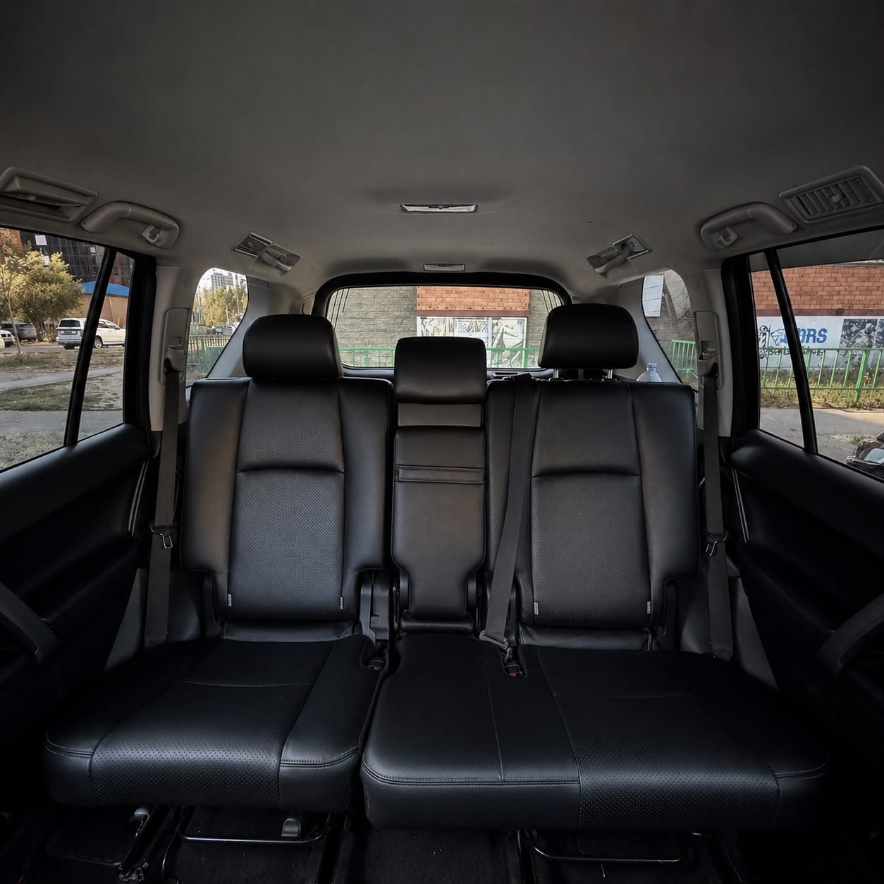Toyota Land Cruiser Prado 2016 — фото 4