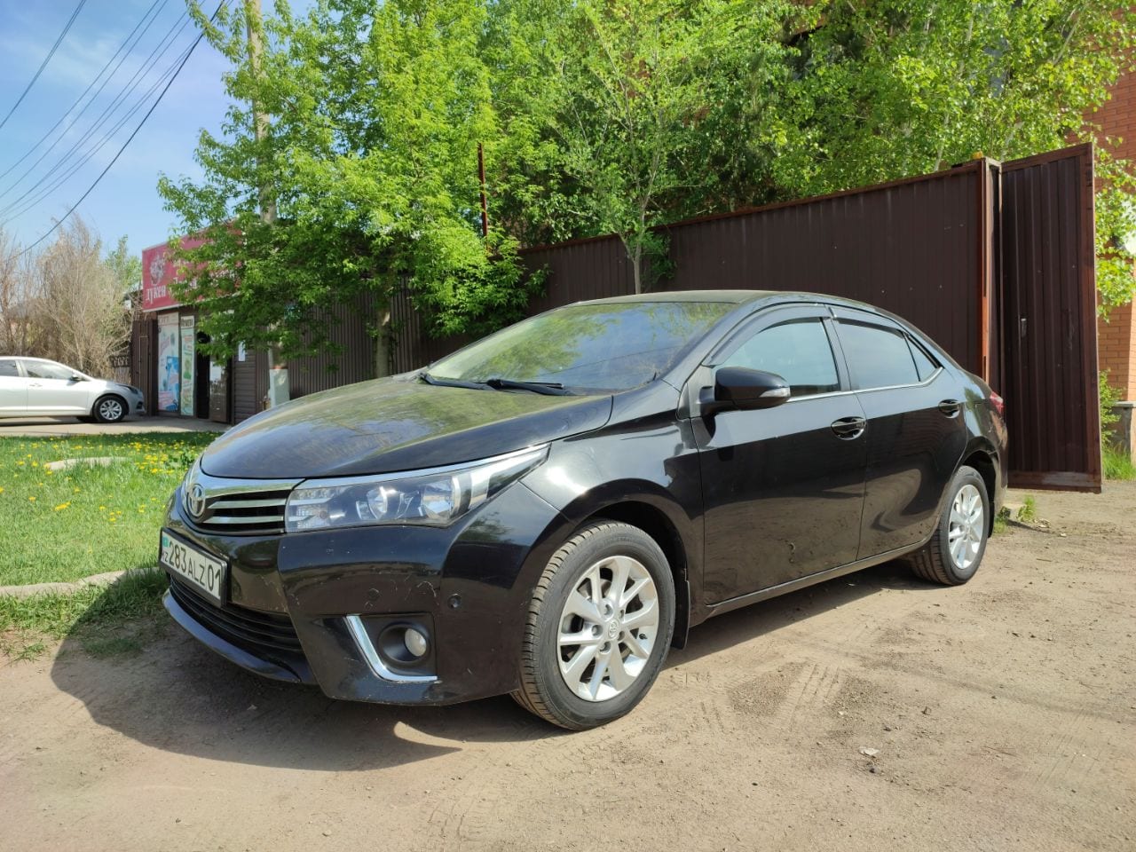 Toyota Corolla — аренда от 14240 Br/сутки