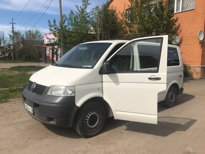 Volkswagen Transporter T5 — аренда от 16425 Br/сутки