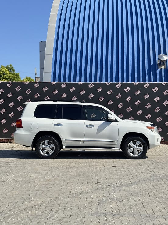 Toyota Land Cruiser 200 2015 — фото 4