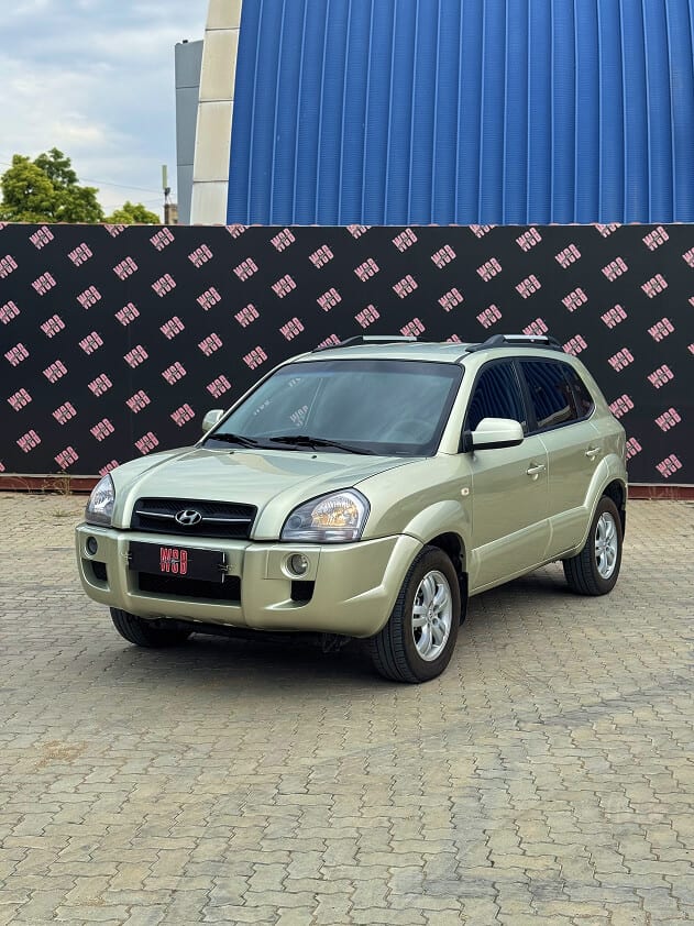 Hyundai Tucson 2007 — аренда от 30000 Br/сутки